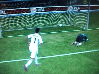 ronaldo fucked the goalkeeper in fifa)