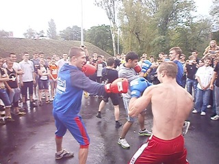 denis minin sparring with evgeny kocherga at a healthy lifestyle fest in donetsk